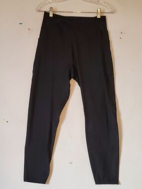 Halara Black High-Waist Leggings Athleisure Sports Yoga Size Large NWT